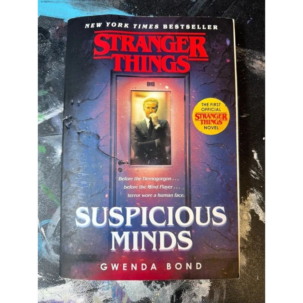 Stranger Things: Suspicious Minds by Gwenda Bond PB Book